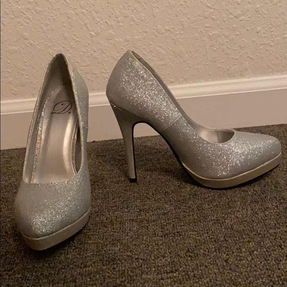 Sparkly Silver Heel